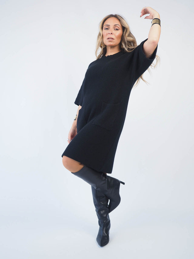 Short Sleeve Knit Dress