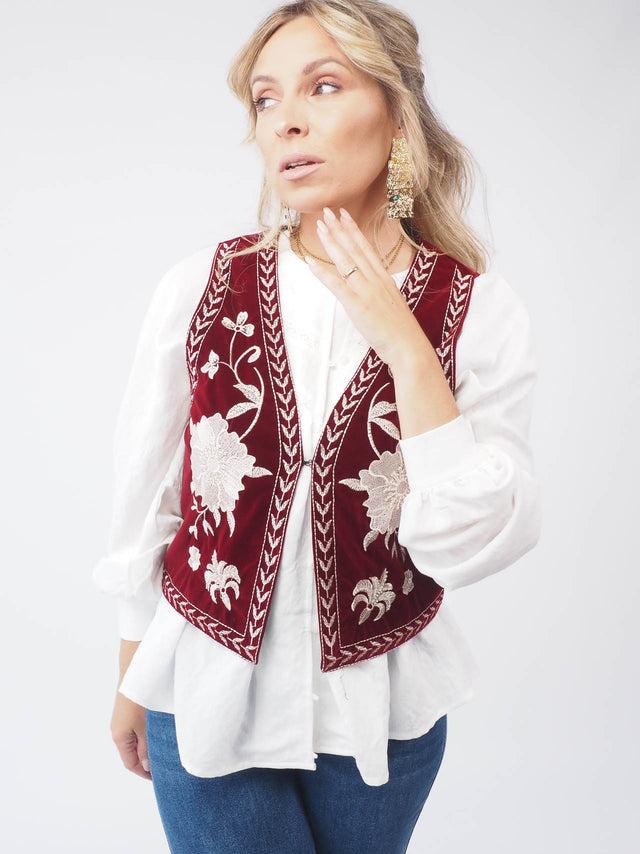 GILET BRODÉ