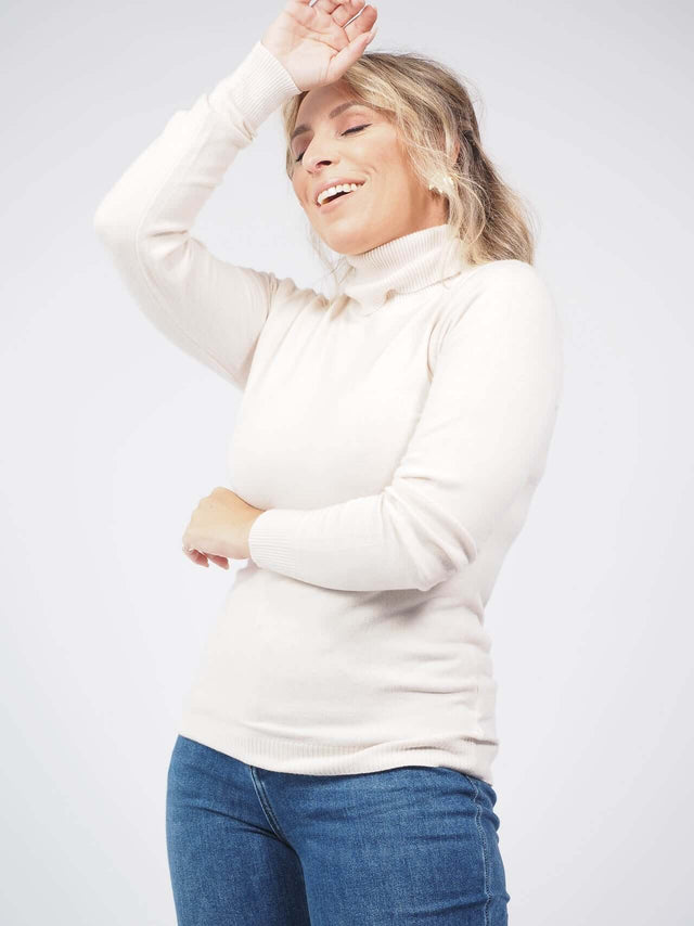 PULL BASIQUE EN MAILLE