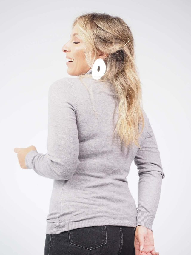 PULL BASIQUE EN MAILLE