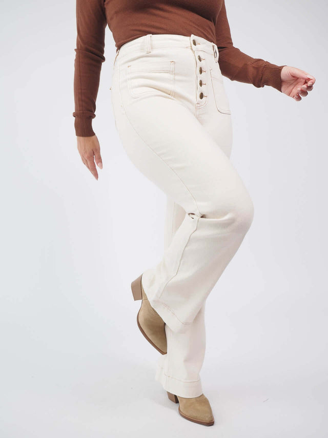 Calças de ganga wide leg: a tendência perfeita para um visual moderno e elegante
