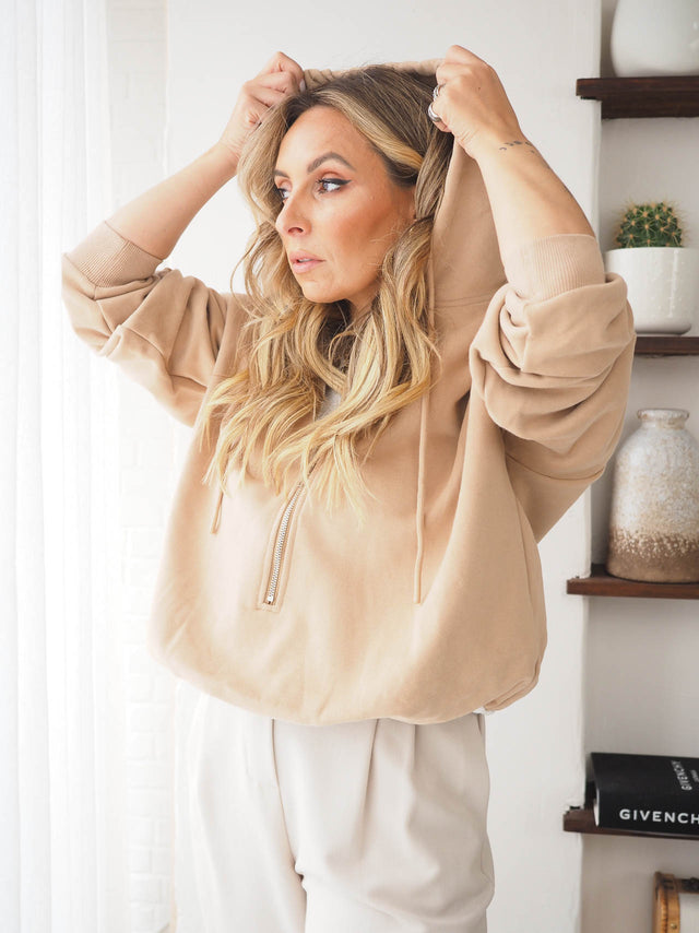 Sweatshirt Com T-shirt e Capuz