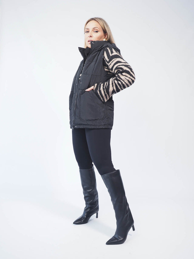 WATERPROOF VEST WITH HOOD