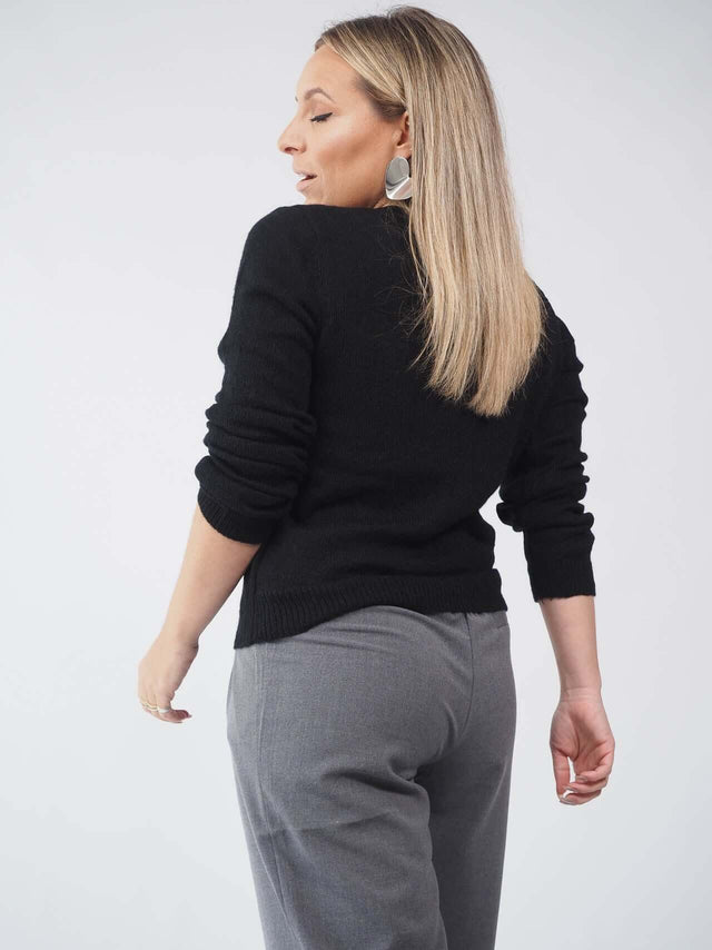 Camisola de Malha: Conforto e Estilo Juntos em uma Peça