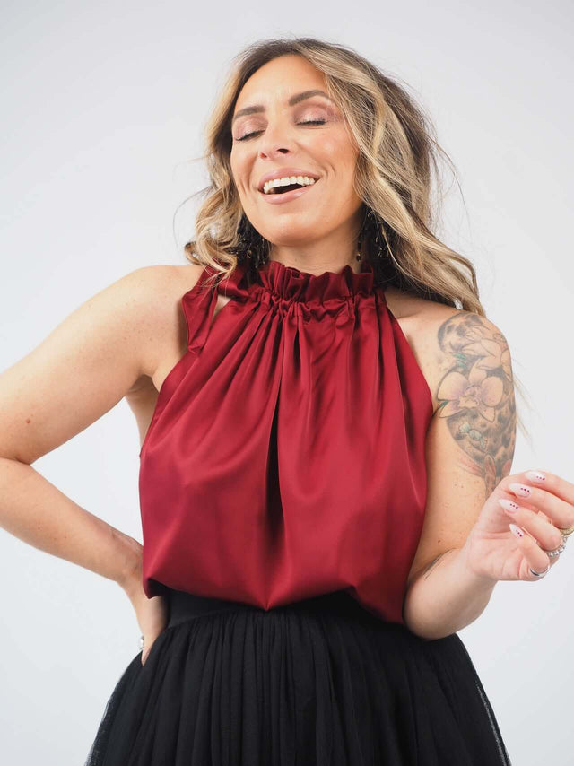 Top Halter Em Cetim Com Laço