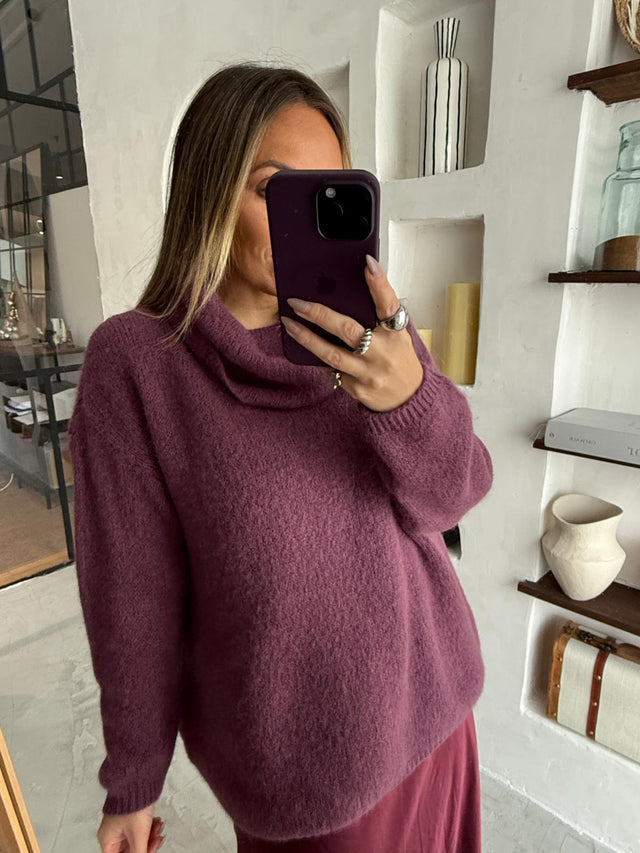 Camisola em Malha Com Gola Larga