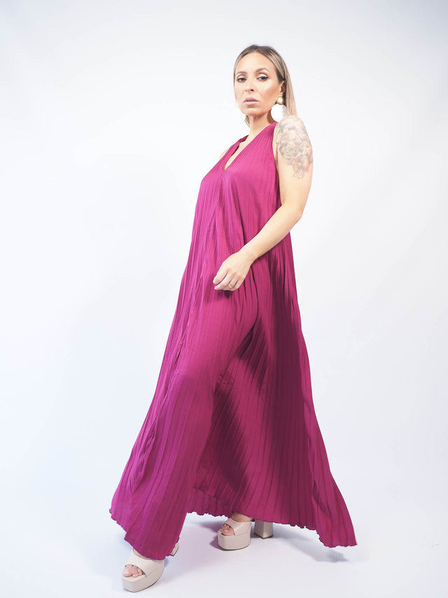 Se procuras novas tendências em vestidos de festa, vestidos de cocktail, vestidos longos ou vestidos curtos, elegantes e confortáveis, para uma ocasião especial, então estás no sítio certo.
