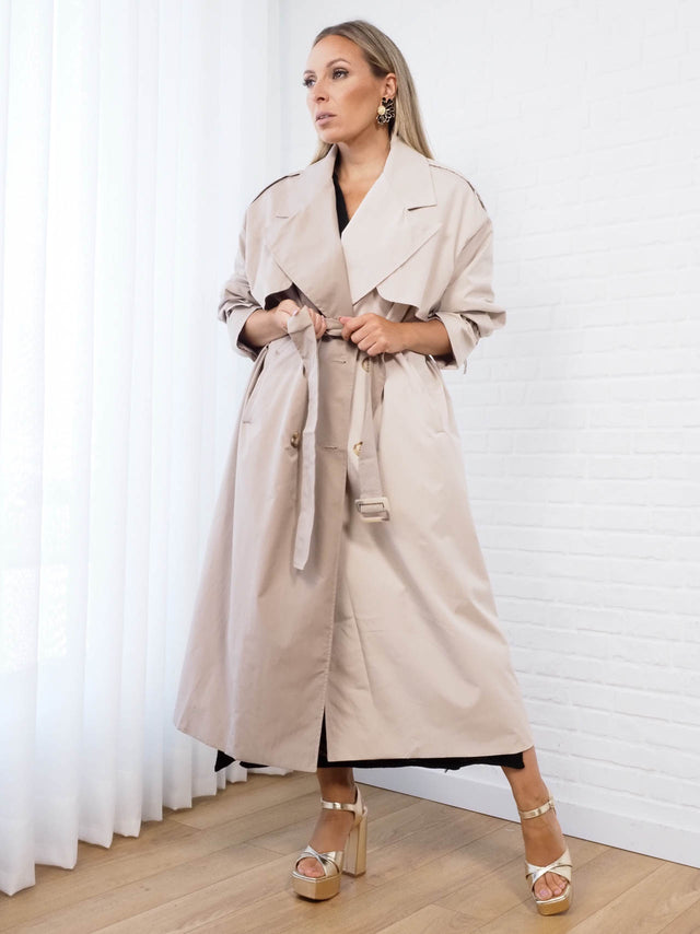 CASACOS: PARKA IMPERMEÁVEL OVERSIZED Color: bege Size: TU | Outono / Inverno 2022