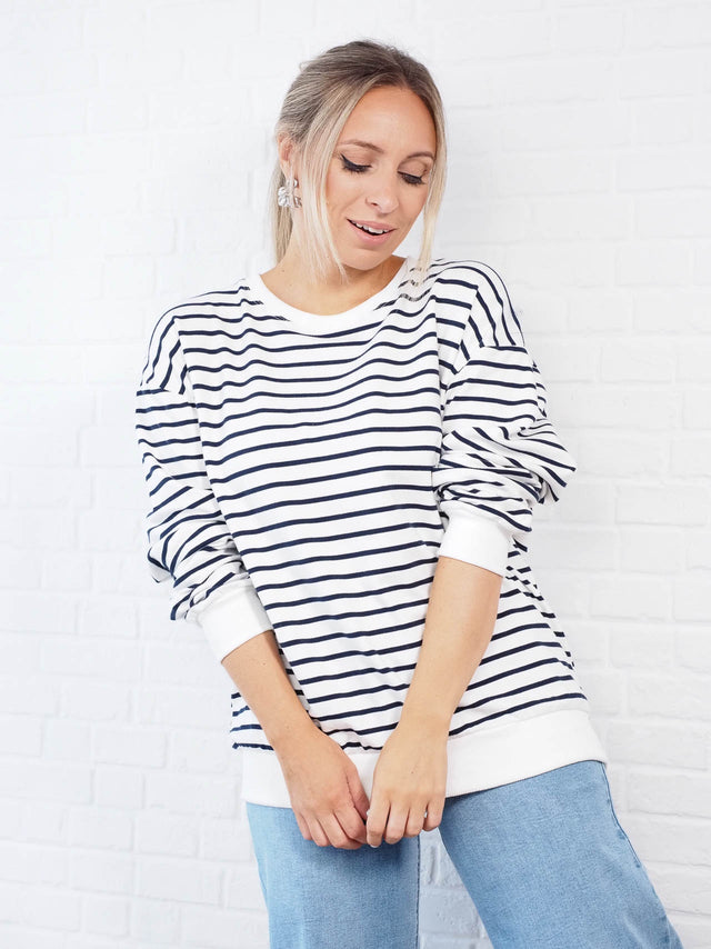 Sweatshirts: Sweatshirt às Riscas para Senhora - Black Peach® Color: branco Size: TU | Outono / Inverno 2022