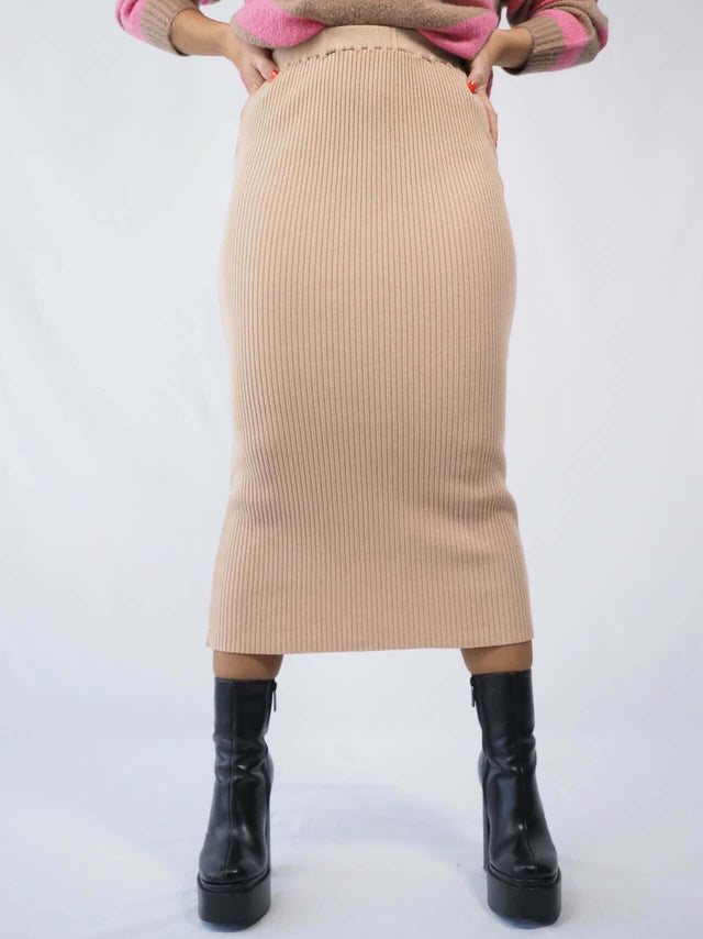 Saias: Saia de Malha Midi - Black Peach® Color: bege Size: TU | Outono / Inverno 2022