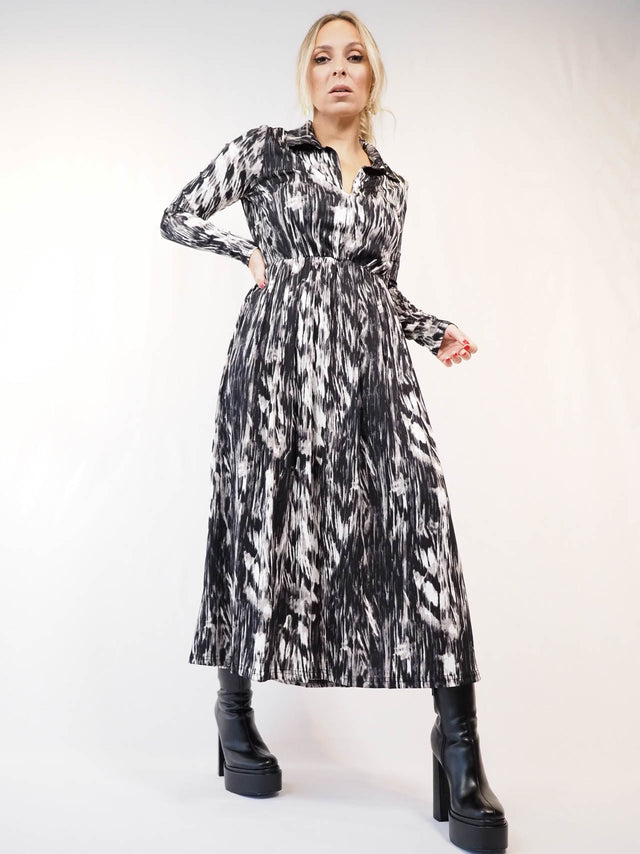 Vestidos: Vestido Midi Estampado Para Mulher - Black Peach® Color: preto Size: S, M, L | Outono / Inverno 2022