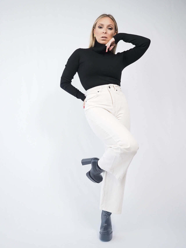 Calças Outono / Inverno 2022 CALÇA CULOTE EM SARJA Color: crú Size: 34, 36, 38, 40