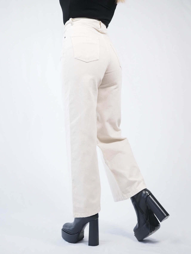 Calças Outono / Inverno 2022 CALÇA CULOTE EM SARJA Color: crú Size: 40
