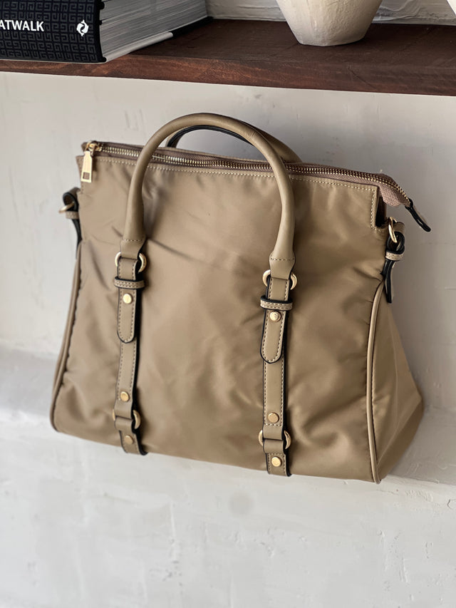 Sac fourre-tout en nylon