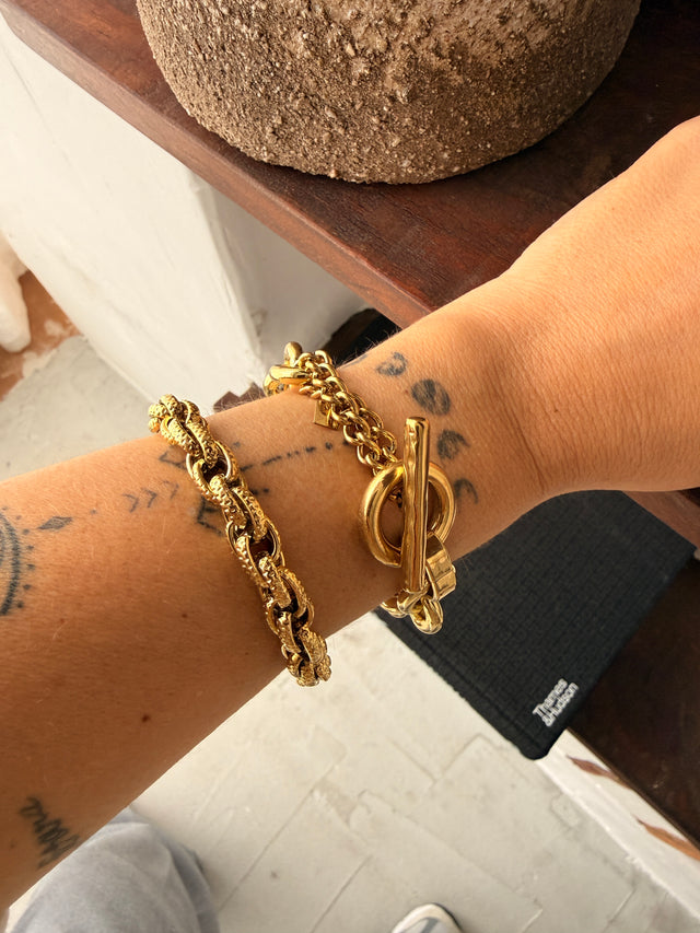 Pulseira Grossa Com Elos
