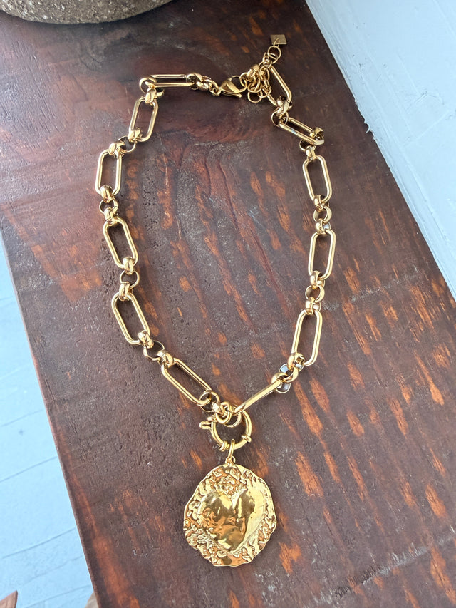 Thick Link Necklace with Medallion