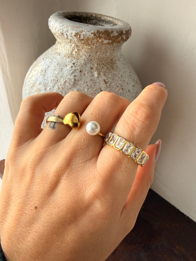 Anel Com Pérola e Coração