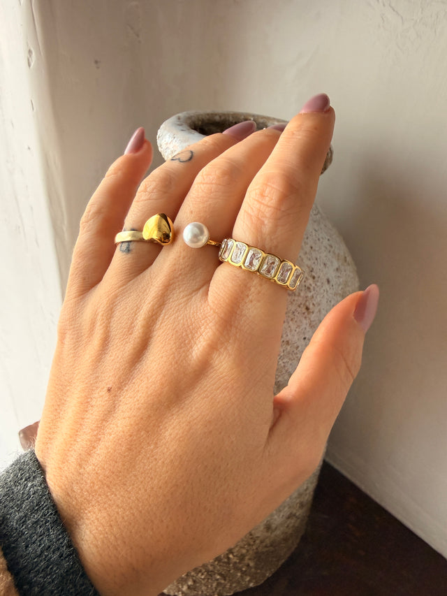 Anel Com Pérola e Coração