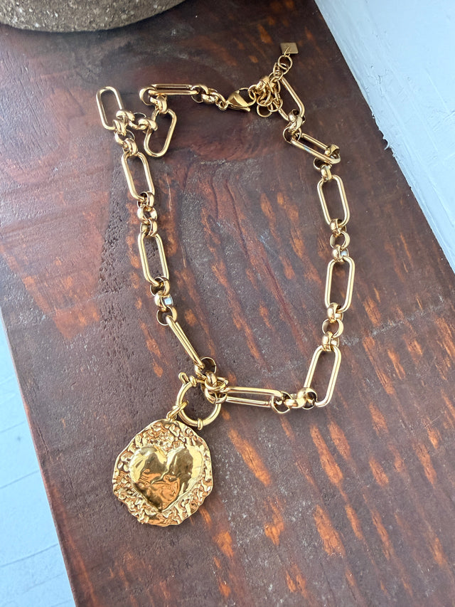 Colar de Elo Grosso Com Medalhão