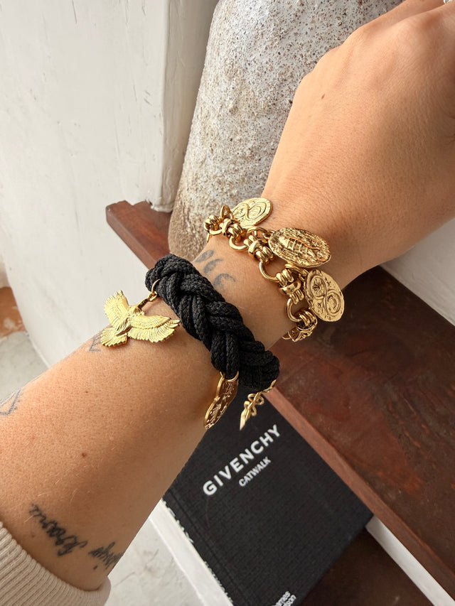 Pulseira Corda Com Pendentes