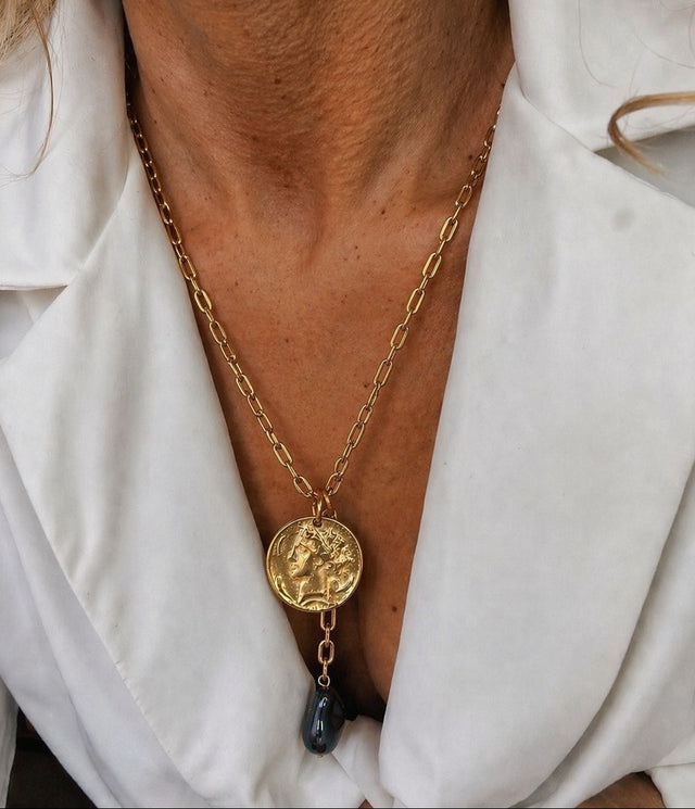 Colar Elos com Medalha Banhado a Ouro e Pedra Natural