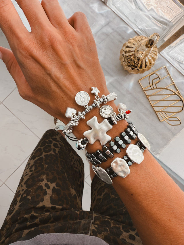 Pulseira de Hematite e Prata