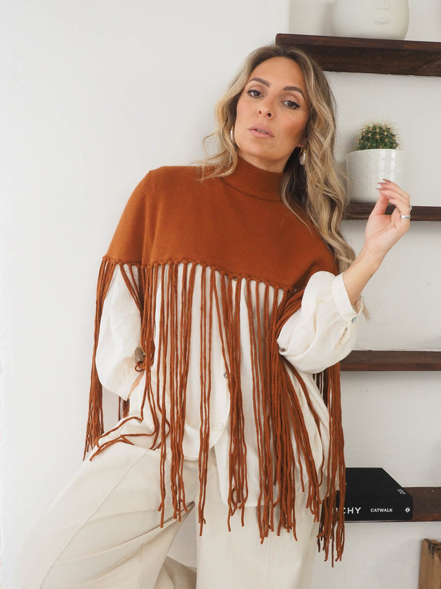 Knitted Cape with Fringes