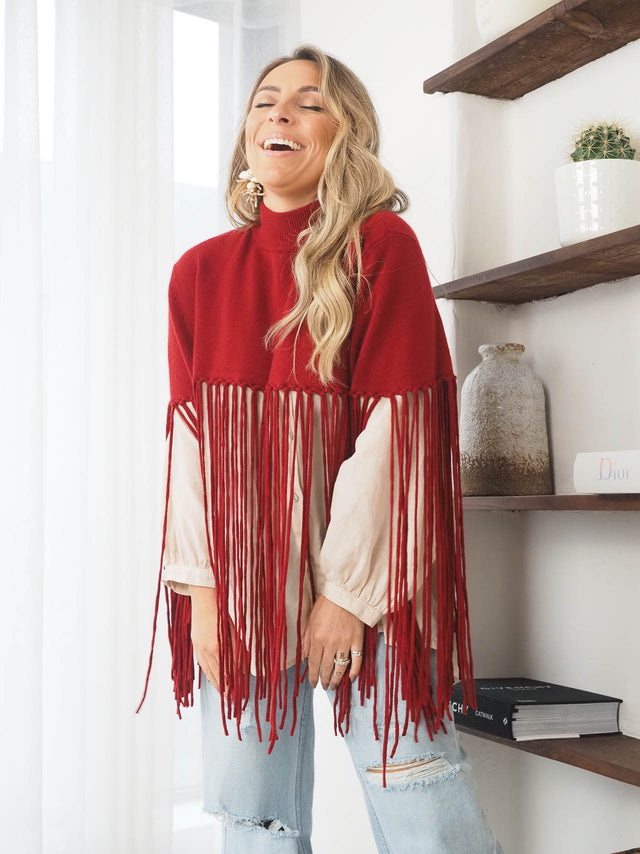 Knitted Cape with Fringes