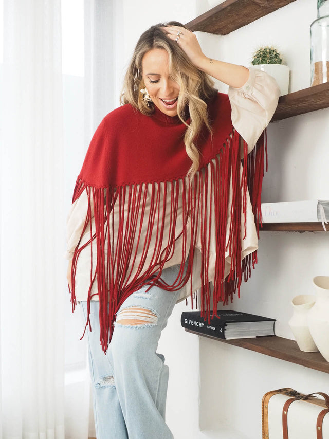 Knitted Cape with Fringes