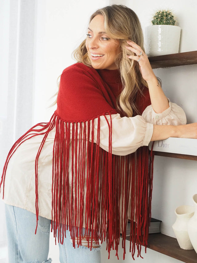 Knitted Cape with Fringes