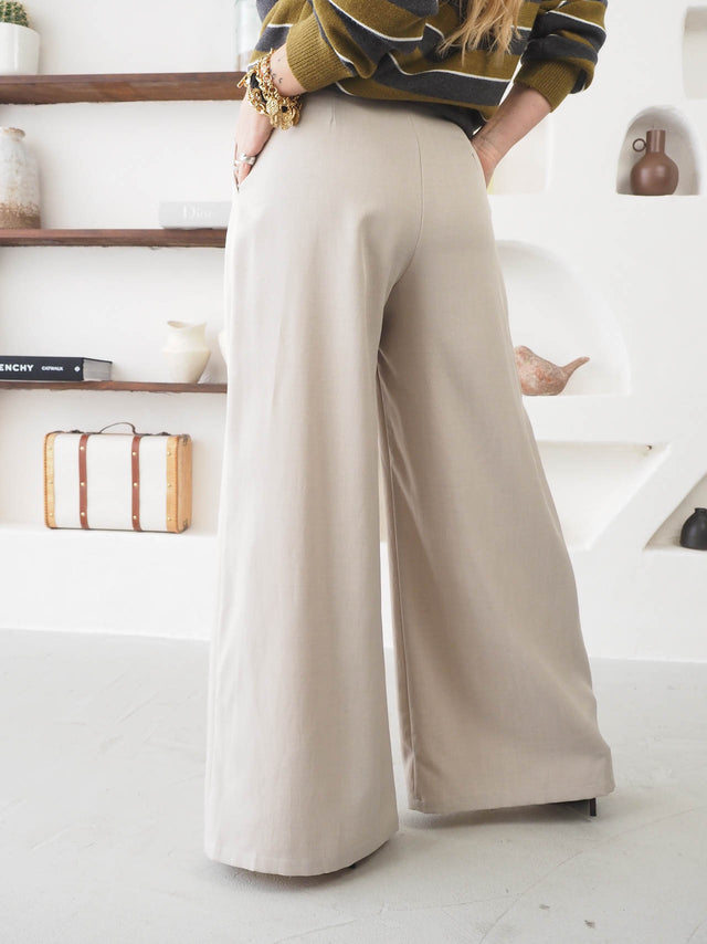 Calças Pantalona de Pregas