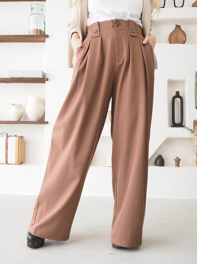 Pleated Trousers with Buttons