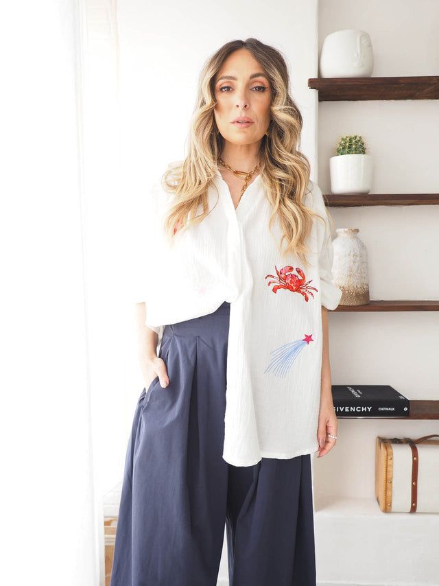 Camisa Oversized Com Bordados