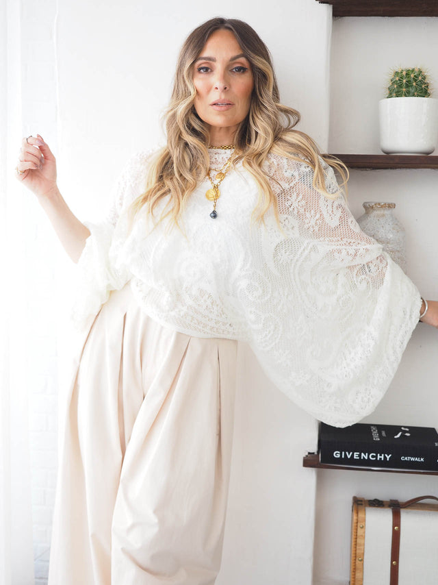 Camisola Renda Efeito Poncho