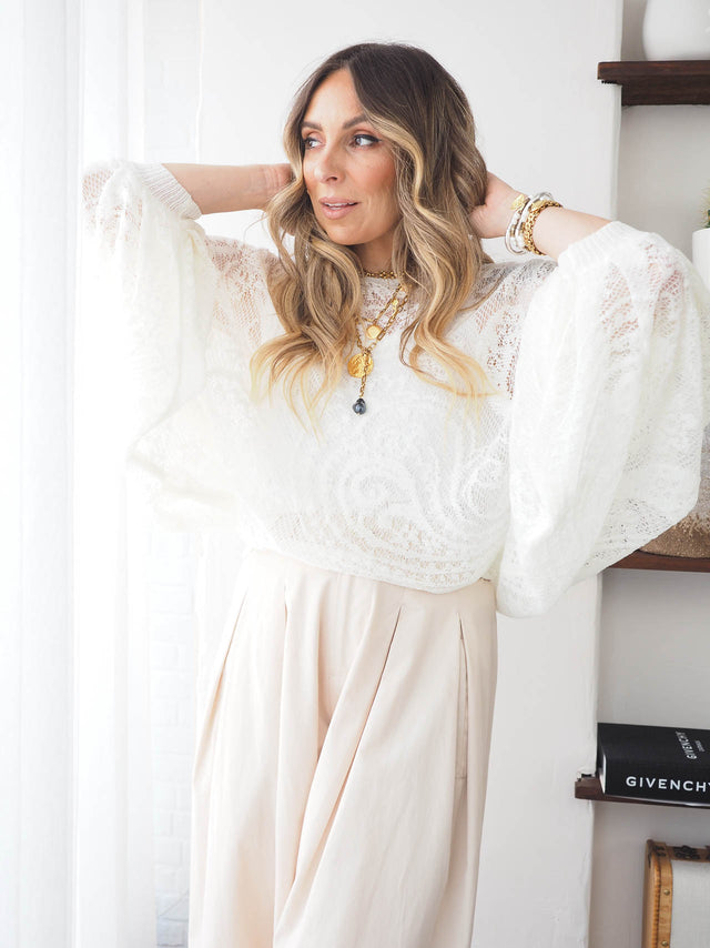 Camisola Renda Efeito Poncho