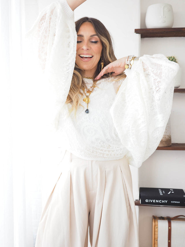 Camisola Renda Efeito Poncho
