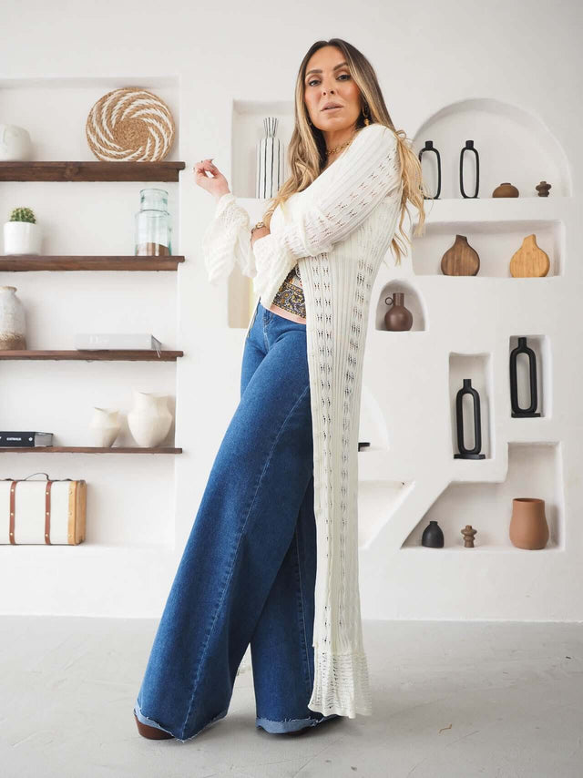 Manteau long tricoté au crochet