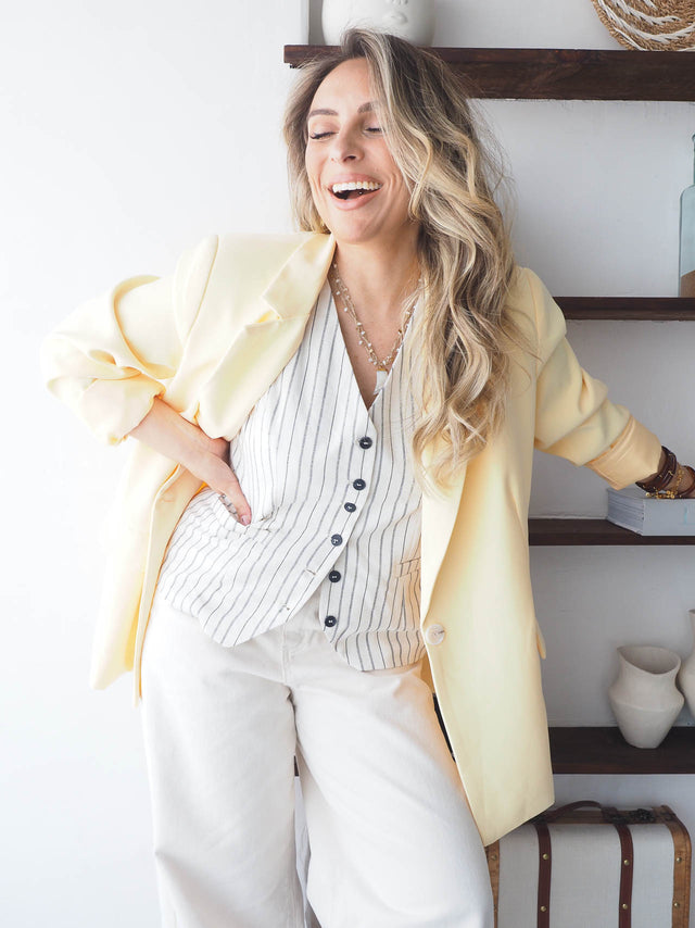 Gilet rayé avec ceinture