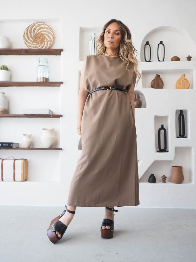 Vestido Midi Básico Com Cinto