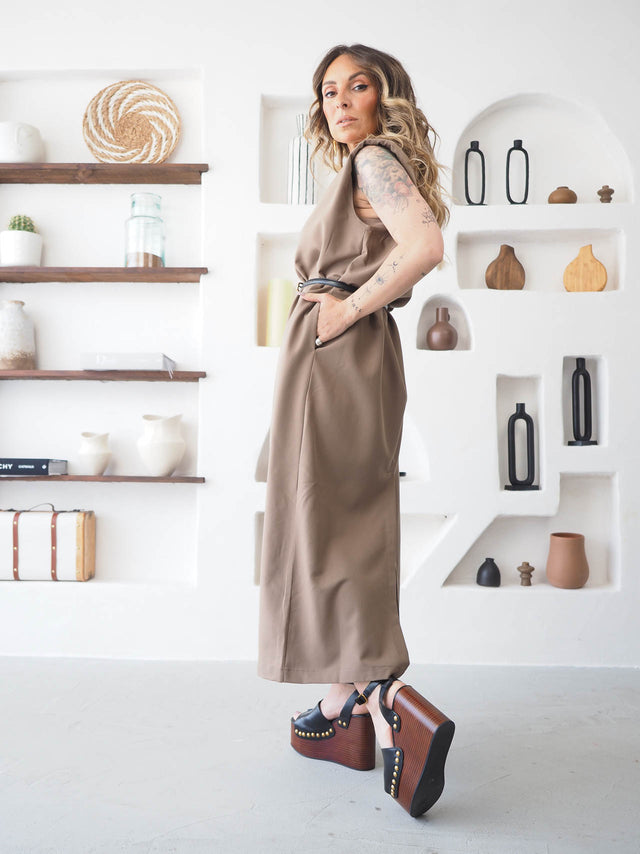 Vestido Midi Básico Com Cinto