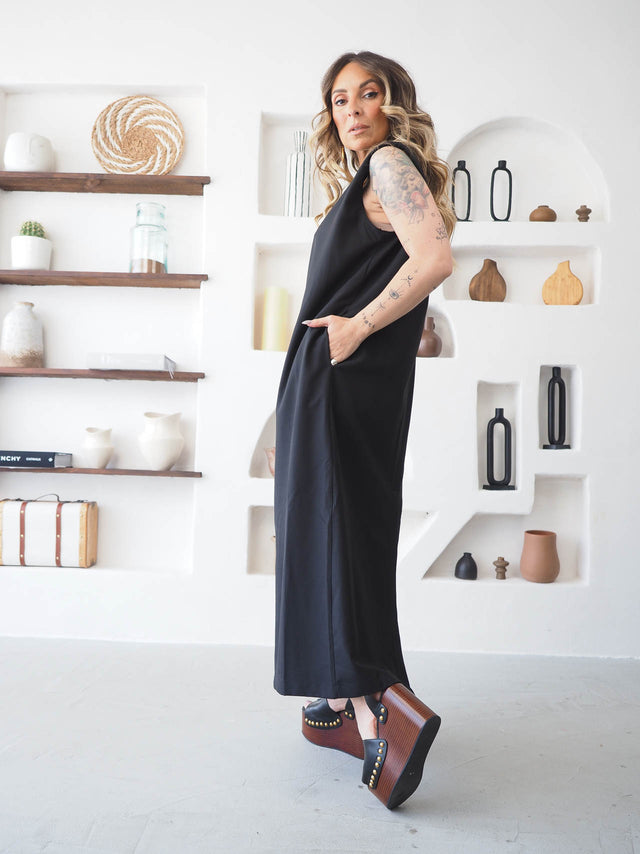 Vestido Midi Básico Com Cinto