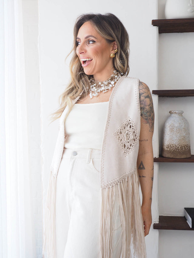 Colete Crochet com Franjas