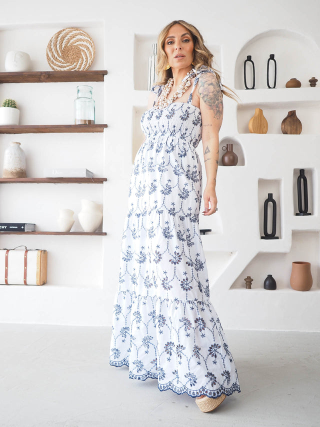 Vestido Comprido Bordado