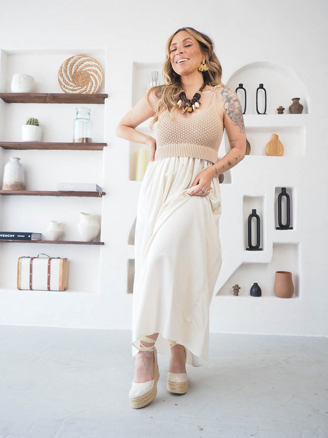 Vestido Midi Com Crochet