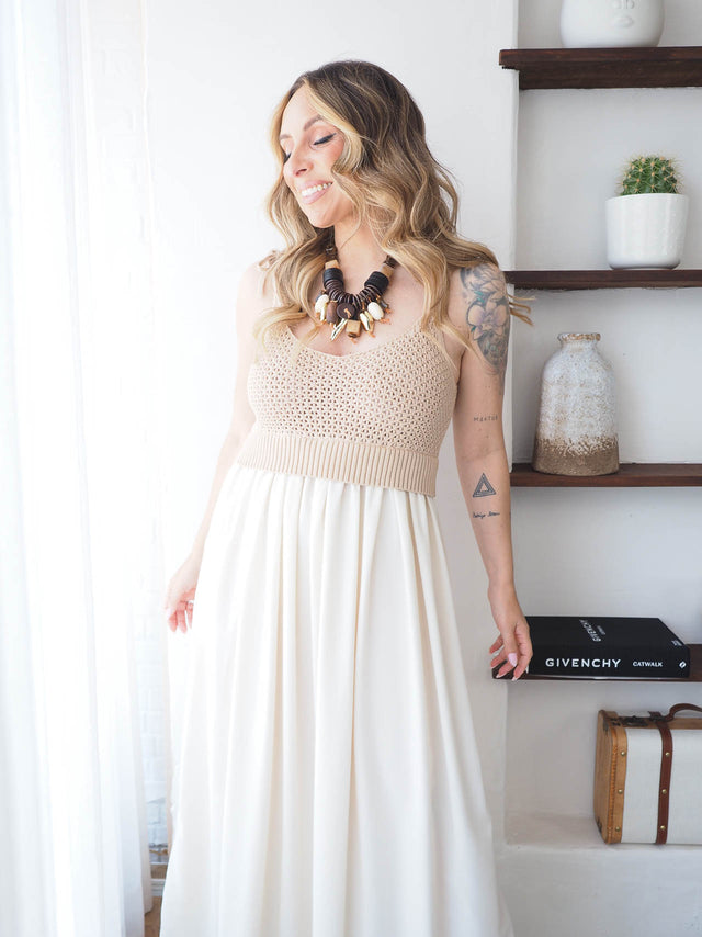 Vestido Midi Com Crochet