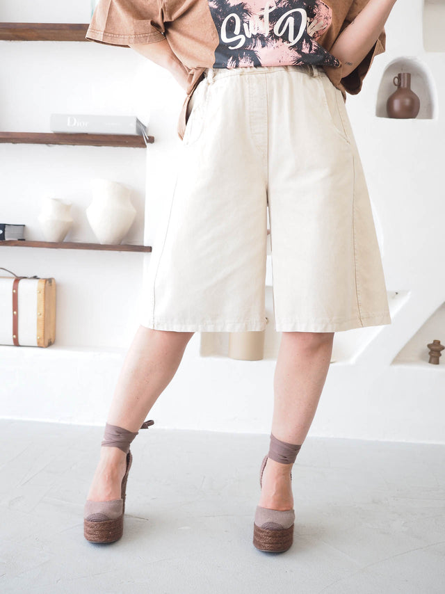 Bermuda Shorts With Belt