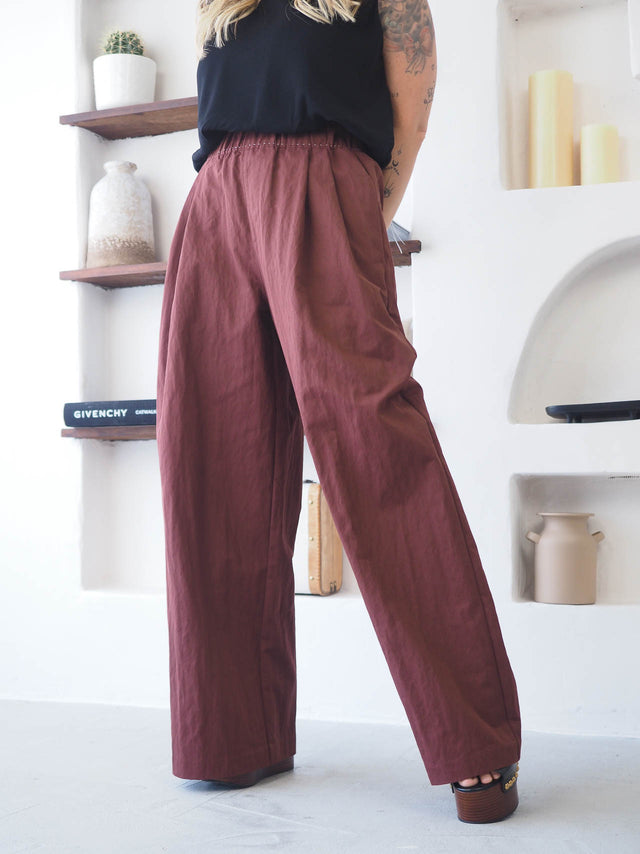 Calças Pantalona Com Pregas