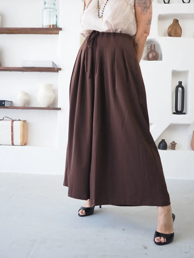 Calças Pantalona Culote castanho com cintura elástica ajustável