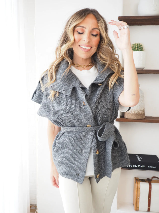 Gilet En Maille Avec Boutons Et Ceinture