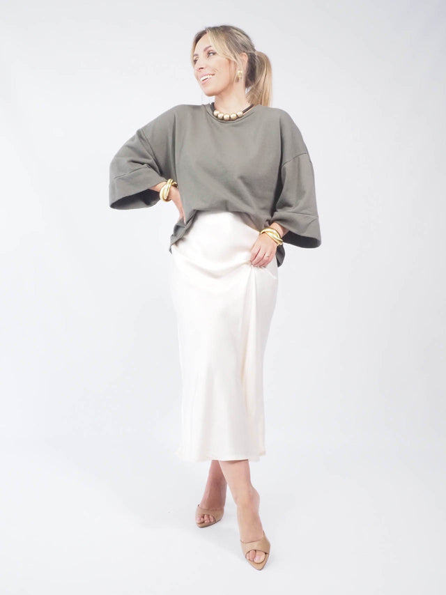 Sweatshirts mulher: moda e conforto para o seu dia a dia!